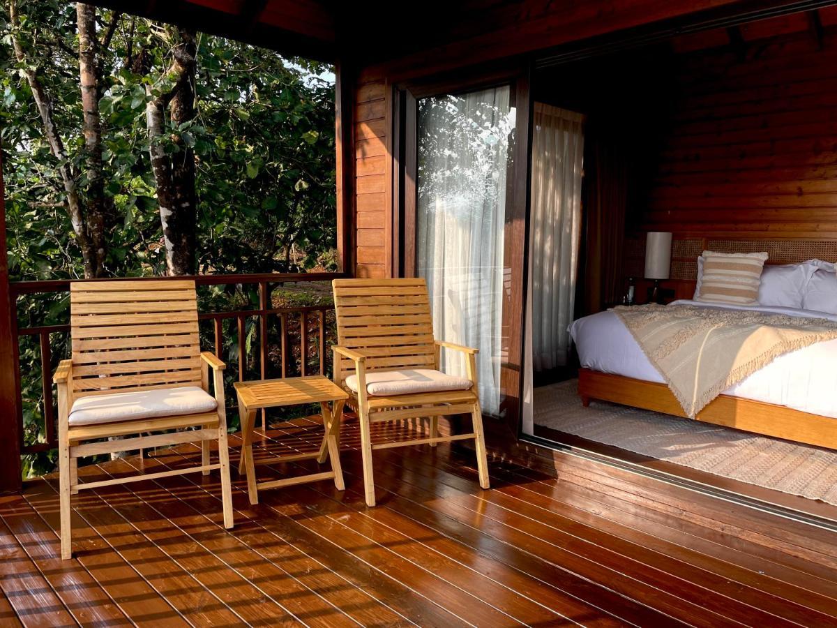 The Postcard Hideaway, Netravali Wildlife Sanctuary, Goa Hotel Vichondrem Exterior foto
